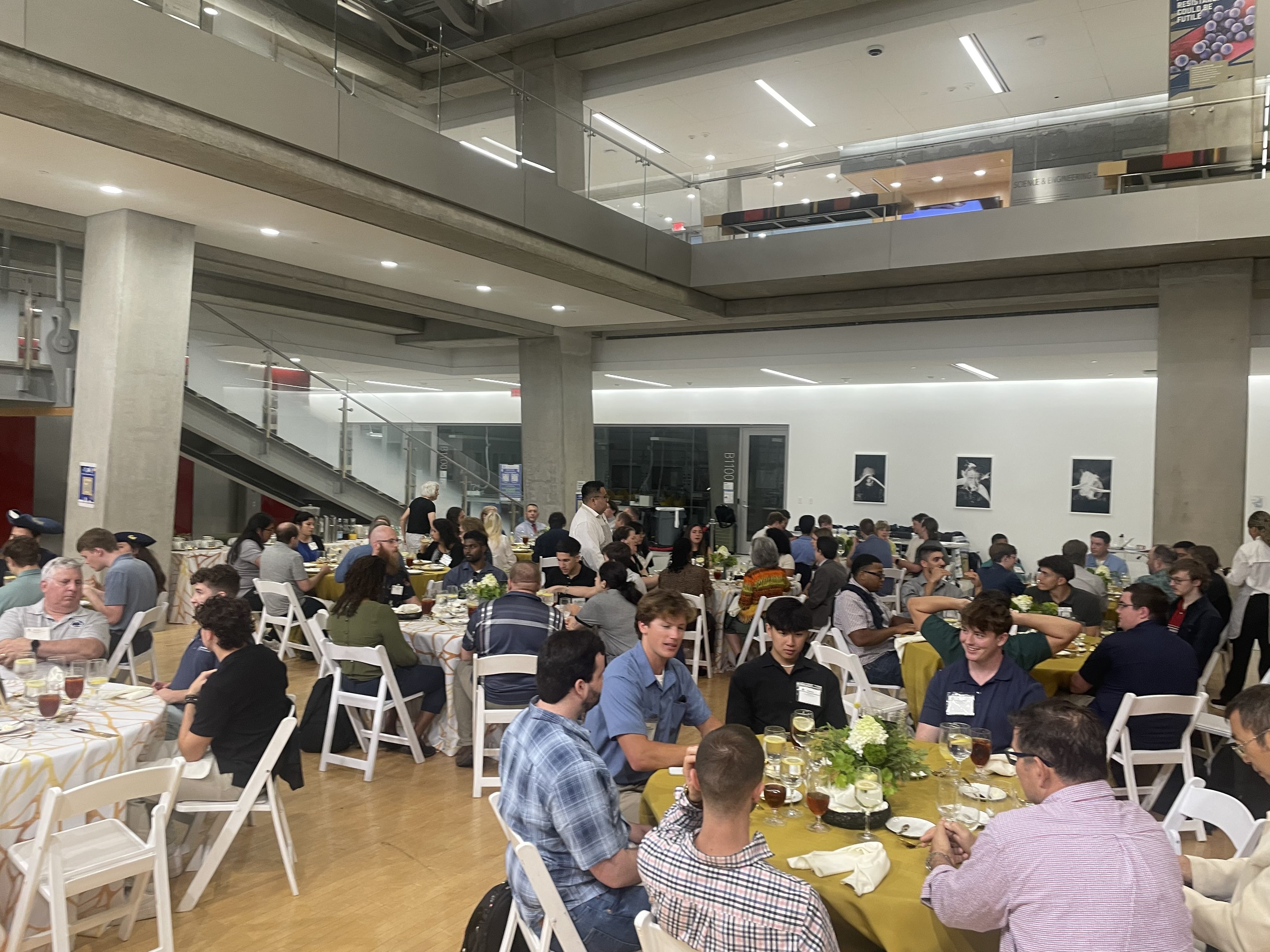 Students eating at the event