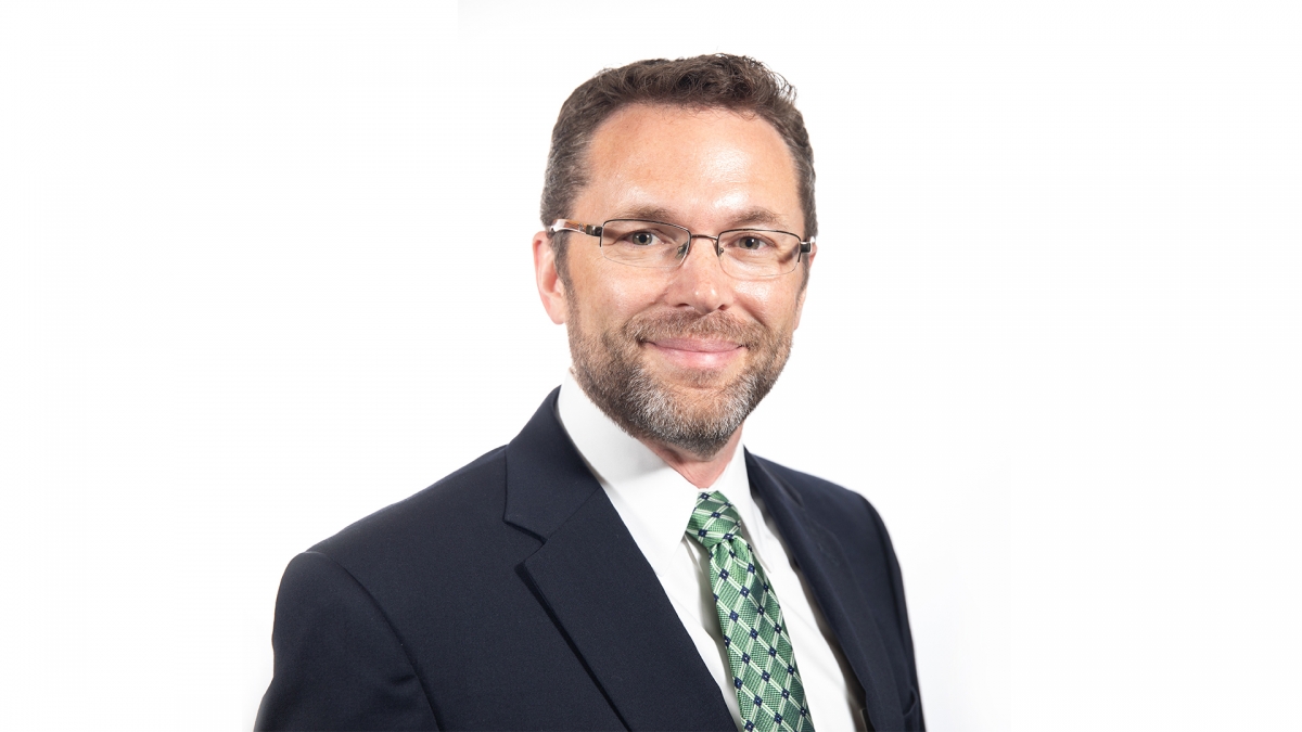 Dr. Lach