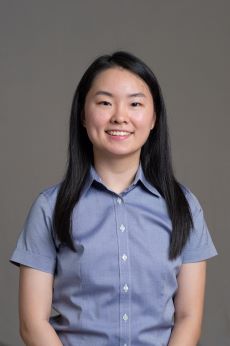 Headshot of Lauren Hahn