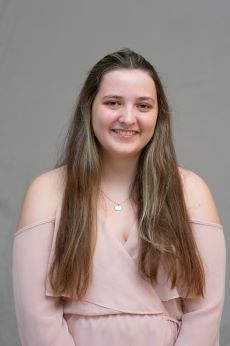 Headshot of Emilia Schimdt