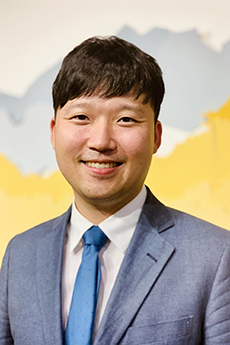 Dr. Nathan Choe