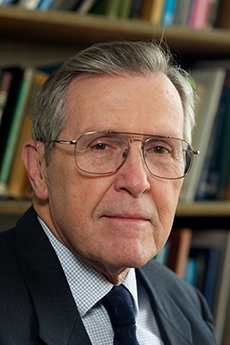 Dr. Roger Lang