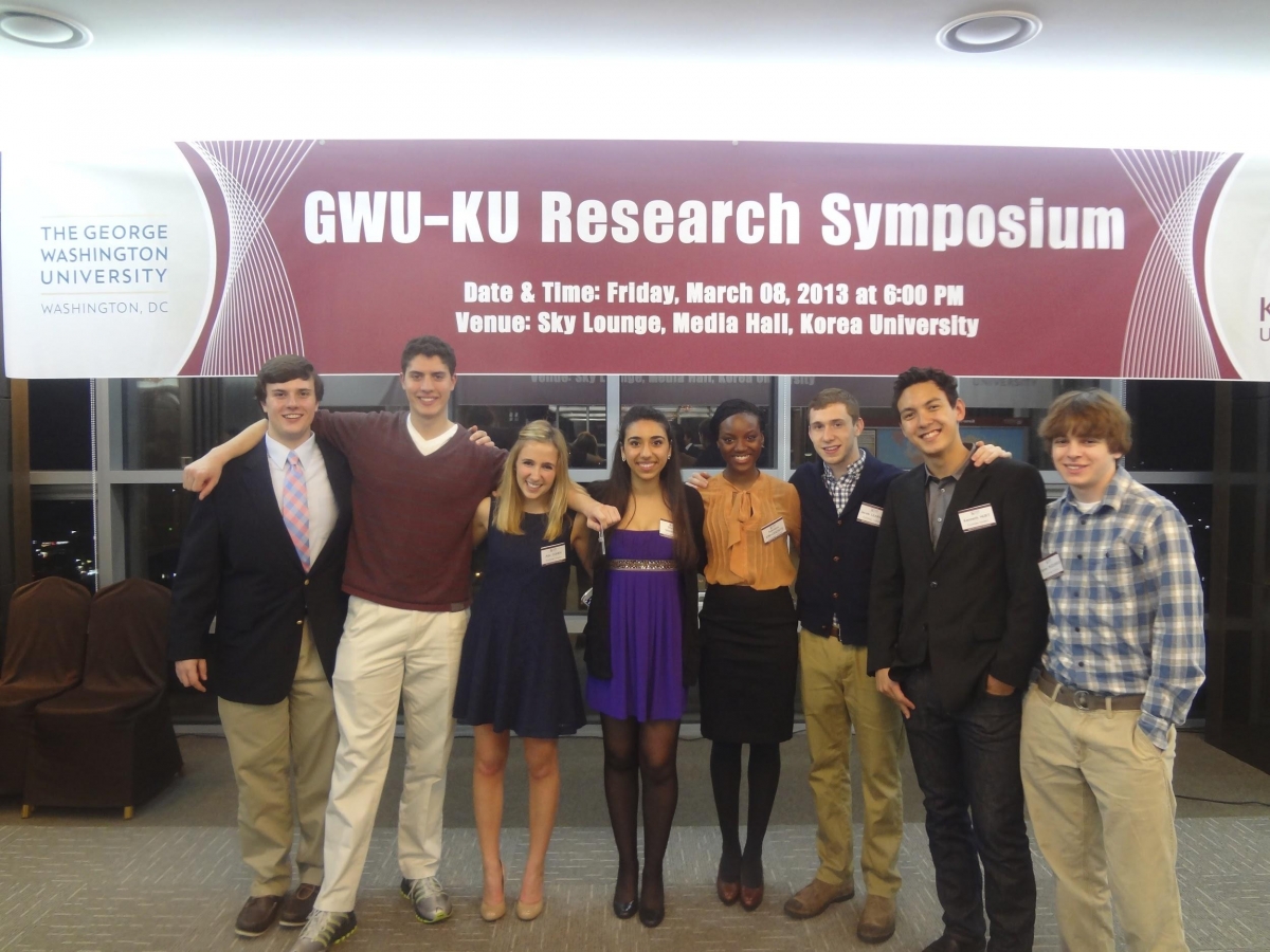 Photo of Korea University Study abroad students at the research symposium
