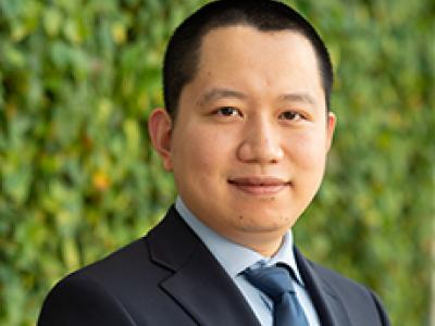 Professor Luyao Lu