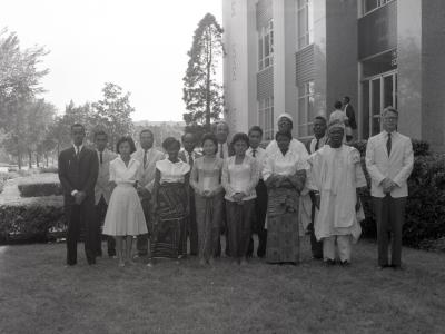 A group of GW engineering students outside the Hall of Engineering