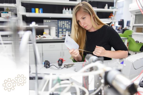 Photo of megan leftwich in a science lab