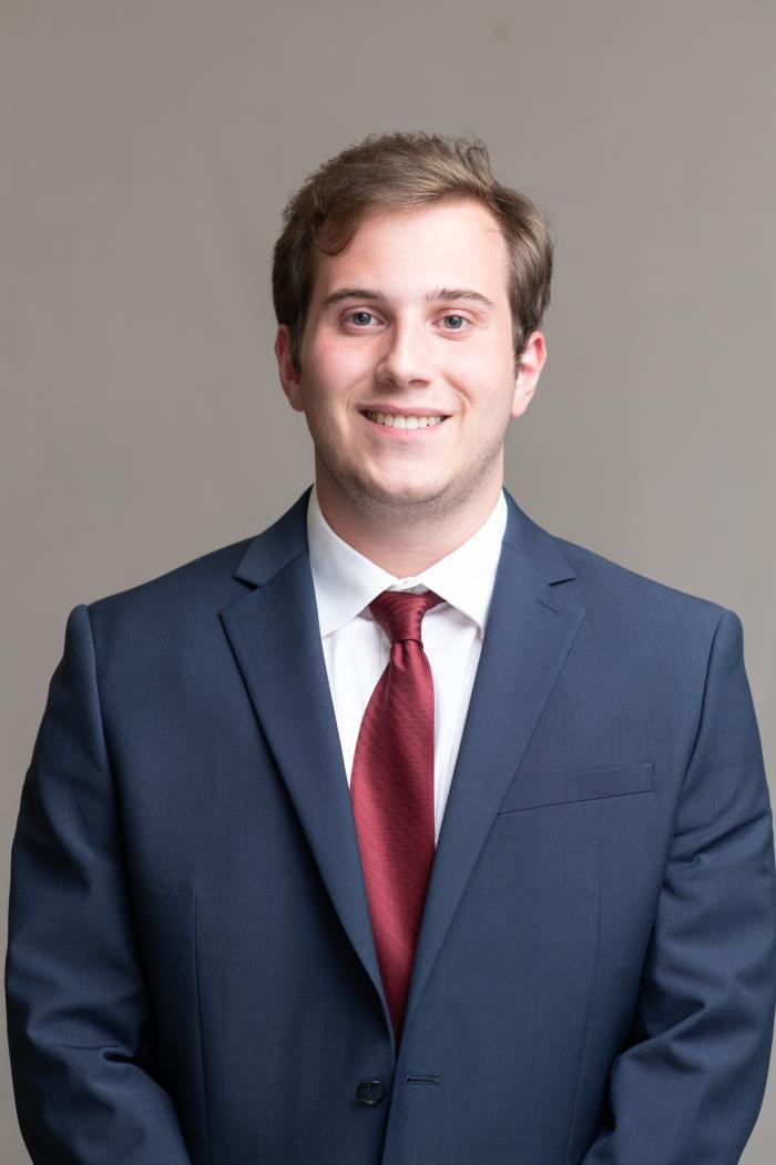 Domninic Savarina headshot