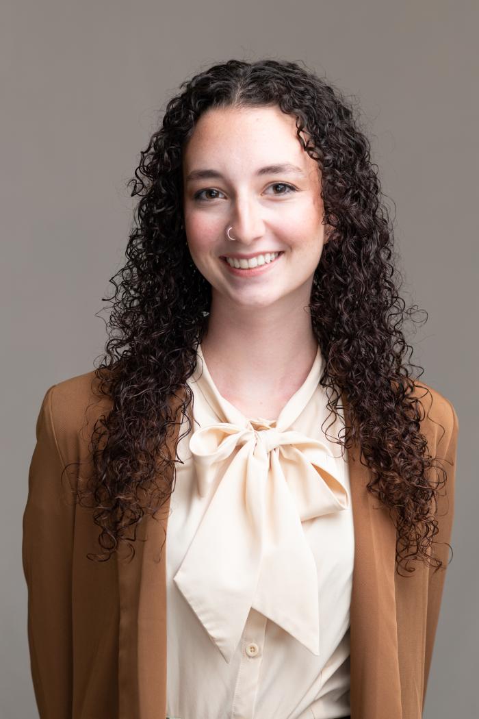 Gillian Fuhrmeister headshot